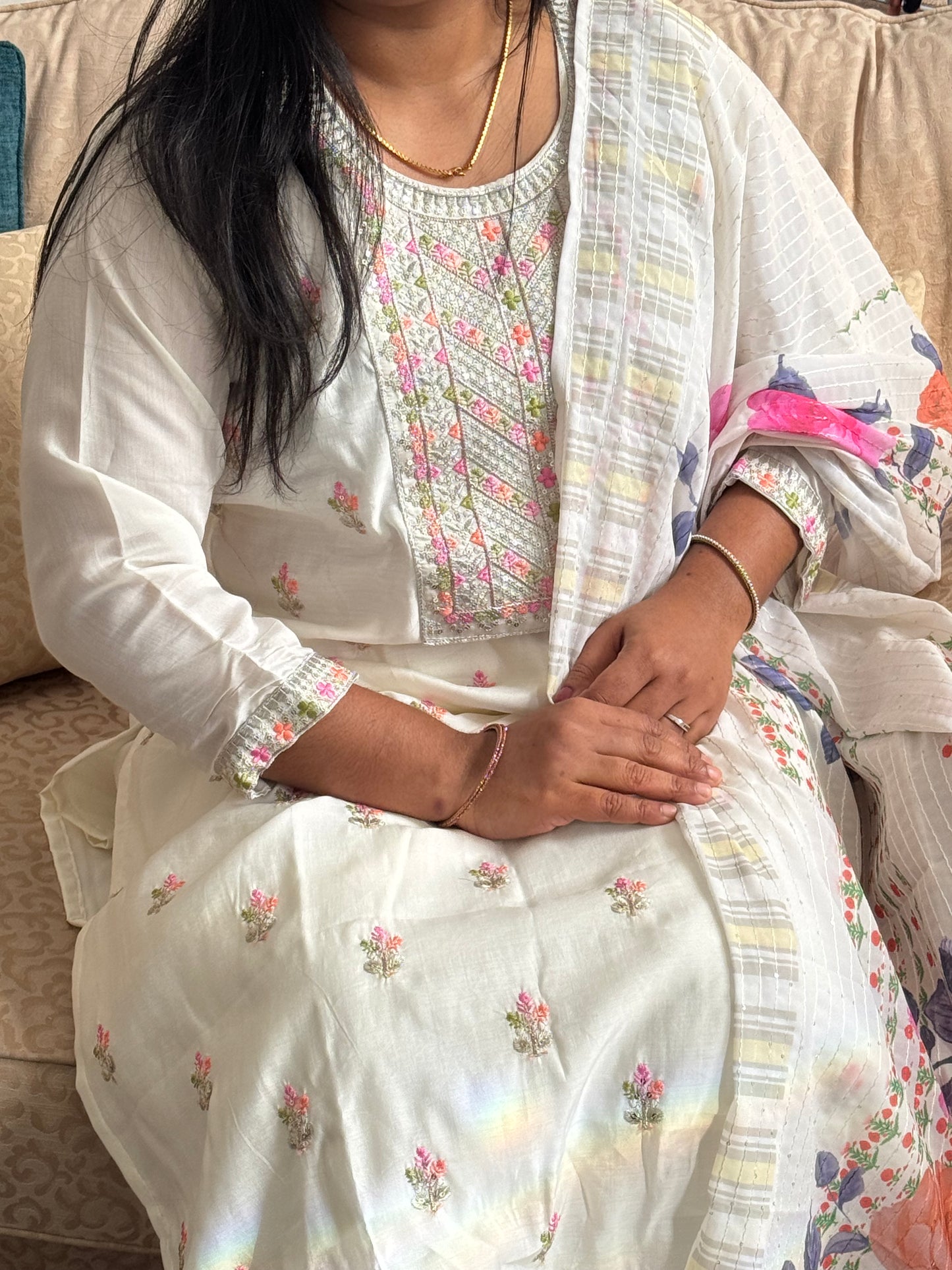 CHURIDAR SET