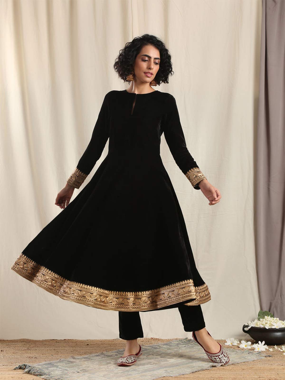 Velvet Embroidered Anarkali Kurta Kurtis Dress For Women Tops Tunic, Black, Large