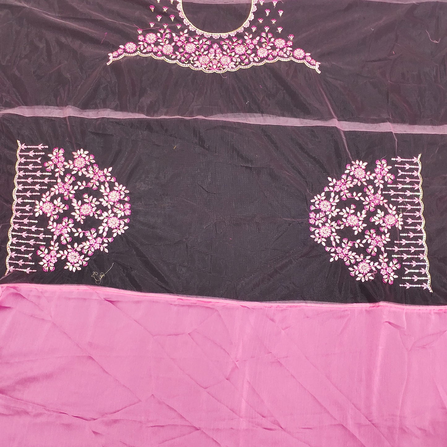 Embroidered Heavy Border Saree With Unstitched Designer Blouse saree