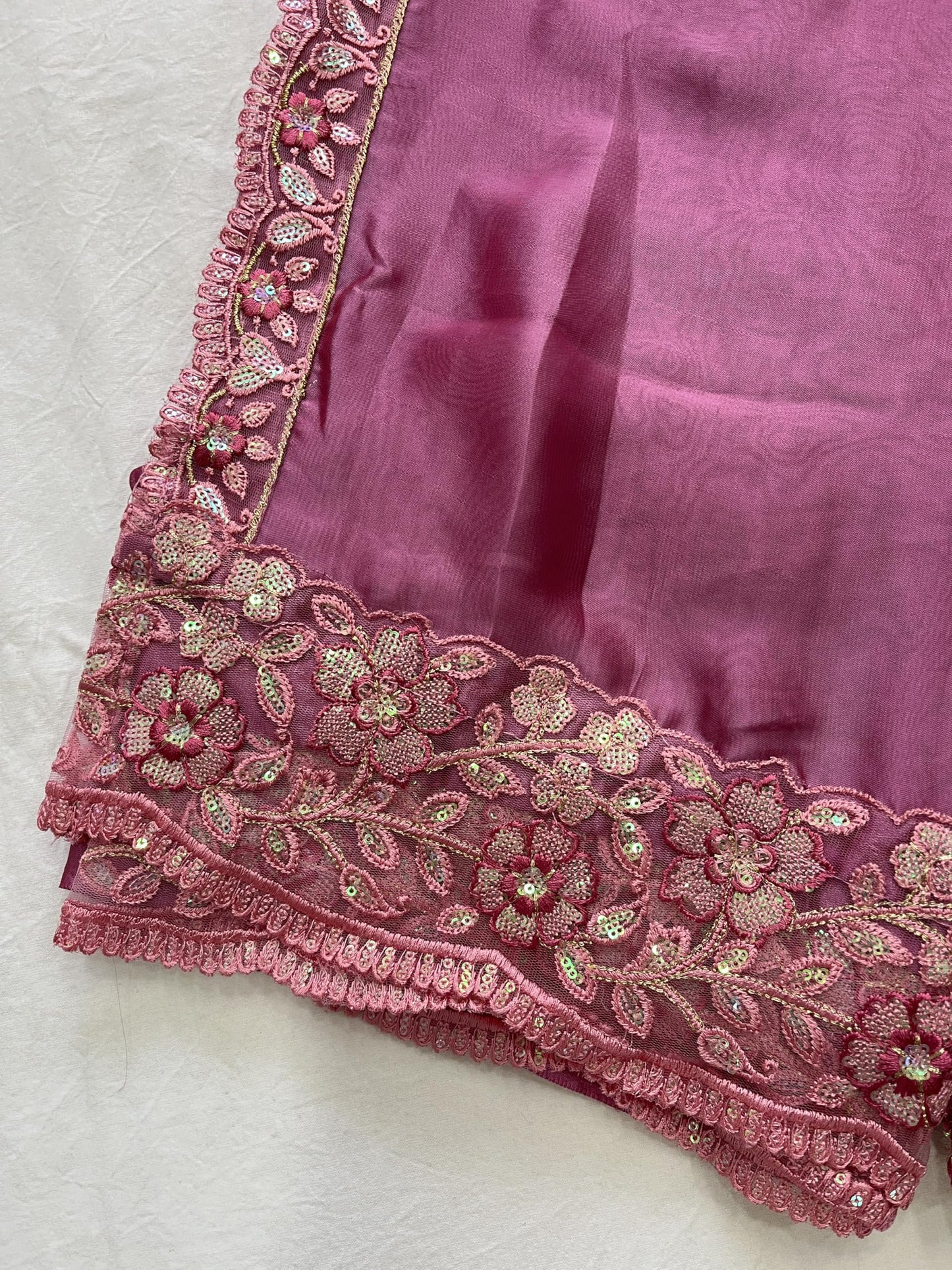 Embroidered Heavy Border Saree With Unstitched Designer Blouse saree